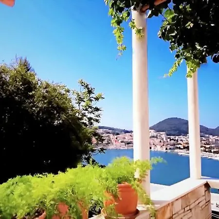 شقة Seaside With Views, Balcony,terrace *