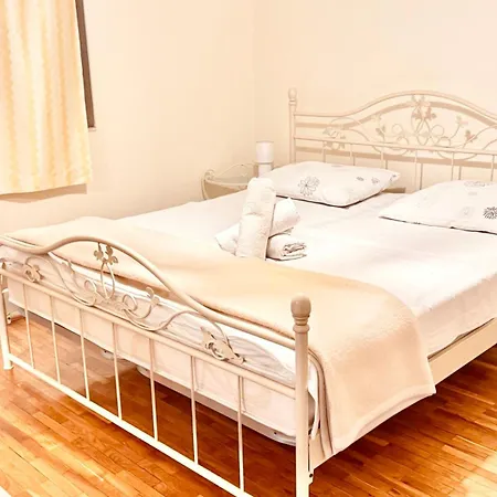 Seaside With Views, Balcony,terrace Διαμέρισμα Ντουμπρόβνικ