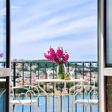 Seaside With Views, Balcony,terrace Διαμέρισμα