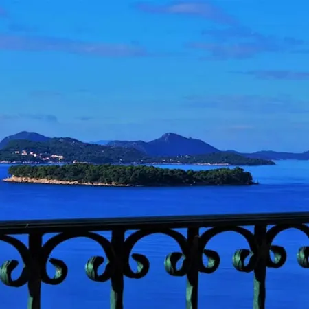 Διαμέρισμα Seaside With Views, Balcony,terrace *
